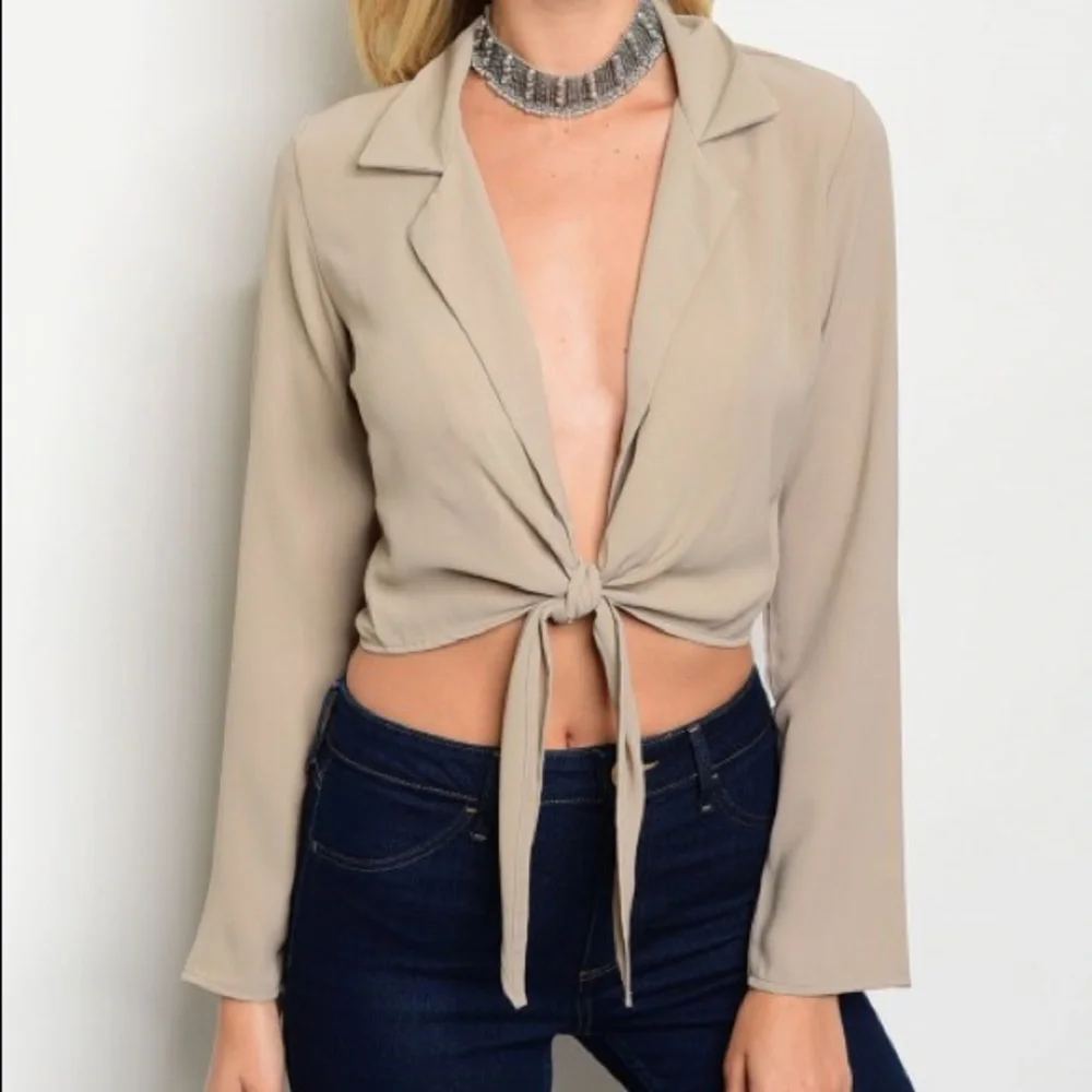 TAUPE TIE FRONT TOP - Picture 2 of 3